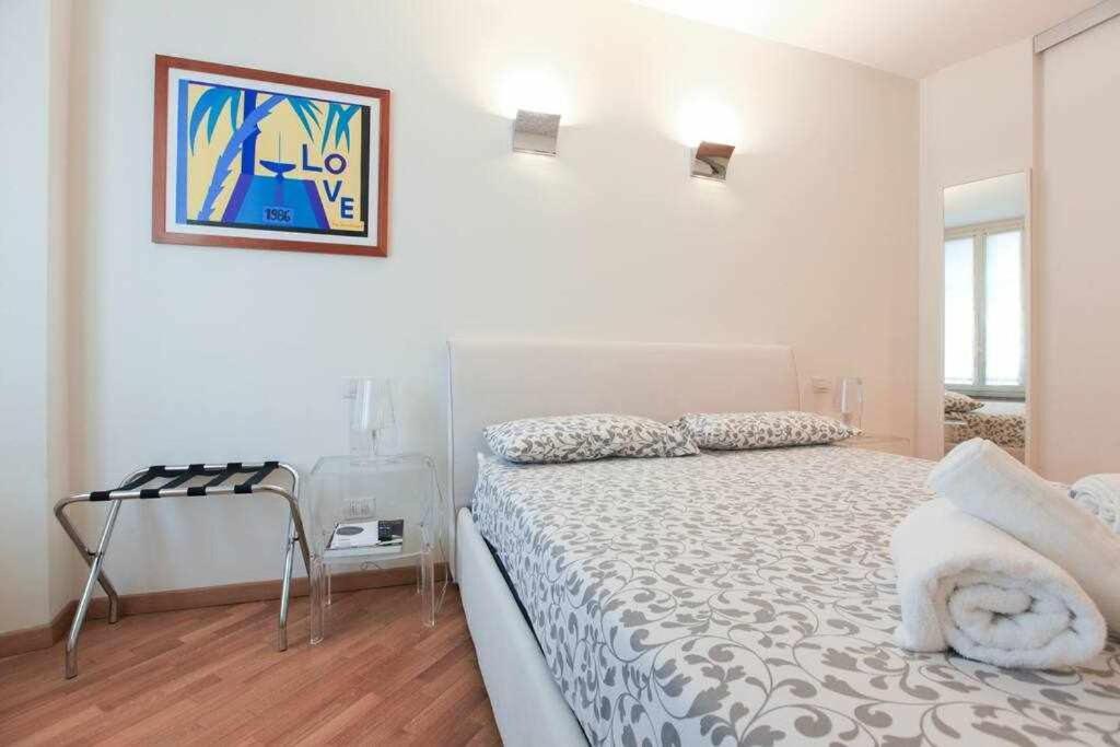 Brera Area Lovely Apt Close To Piazza Duomo Milan Bagian luar foto